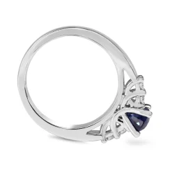 Platinum Sapphire and Diamond 5 Stone Ring