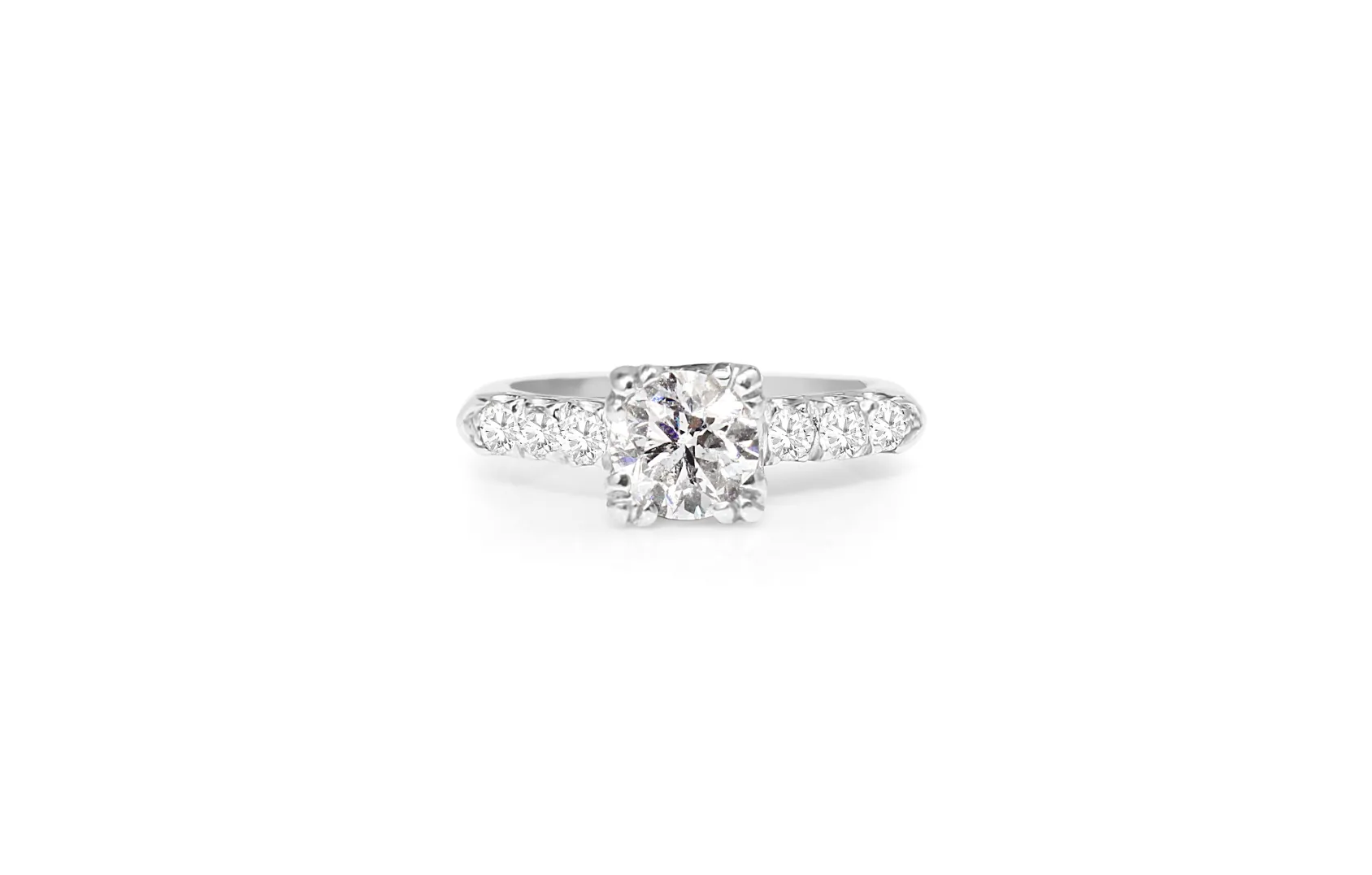 Platinum Vintage Diamond Solitaire